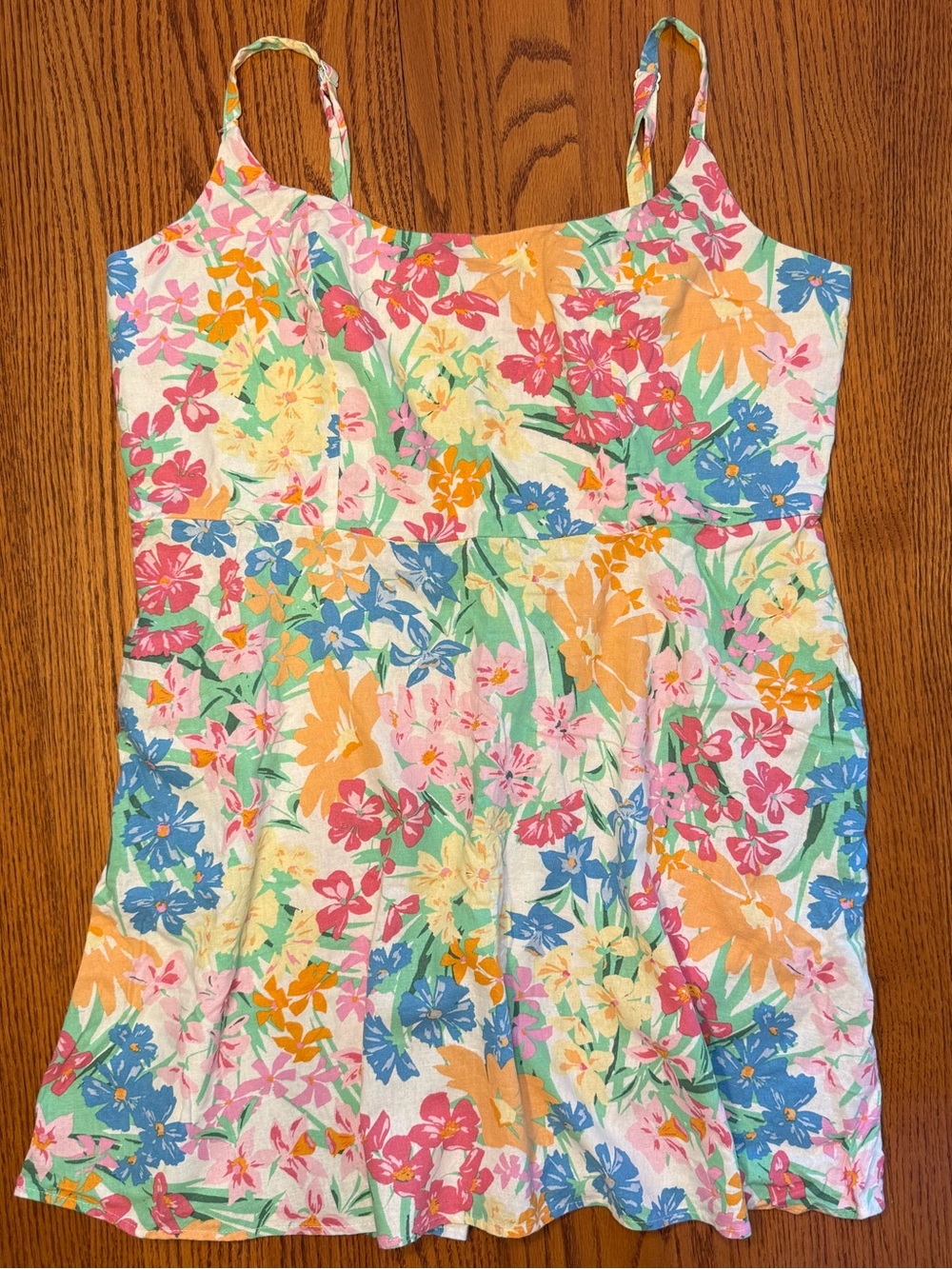 old navy woman's floral dress